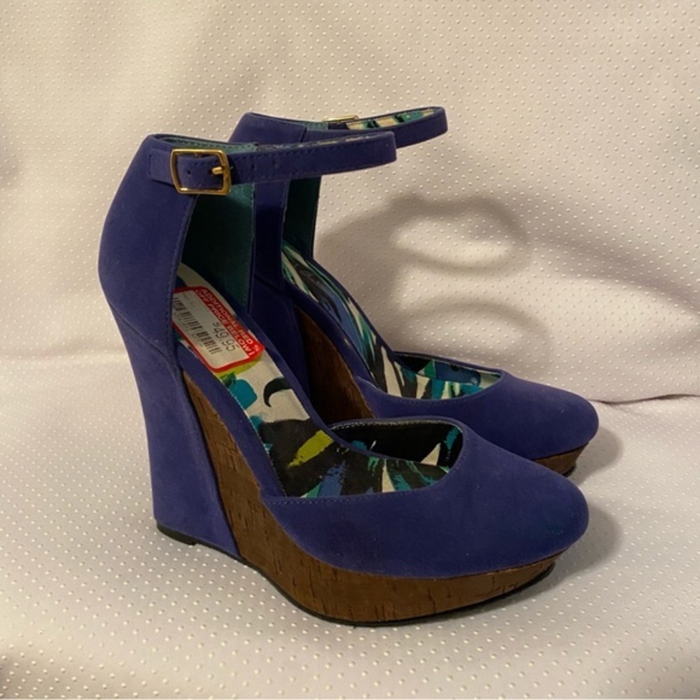 Michael Antonio Shoes Women’s Size‎ 6.5 Wedges Strap Buckle